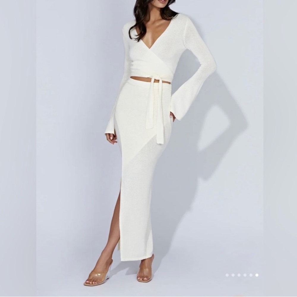 NWT Meshki Petra Knit Split Maxi Skirt Size Medium Cream Offwhite